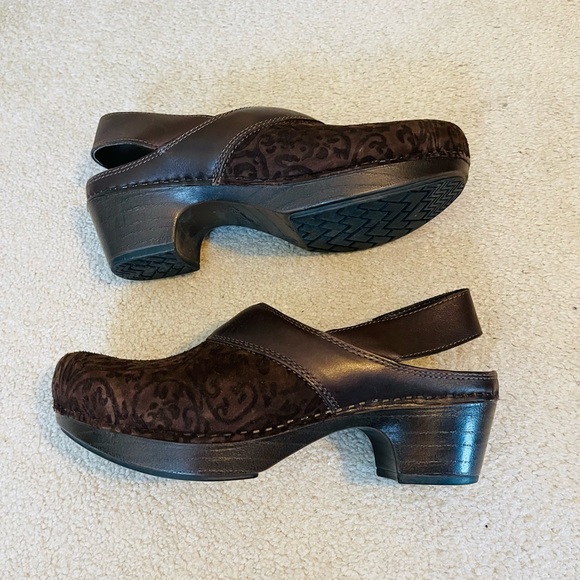 Dansko Brown Floral Suede Damask Sling Back Clogs - Picture 2 of 12